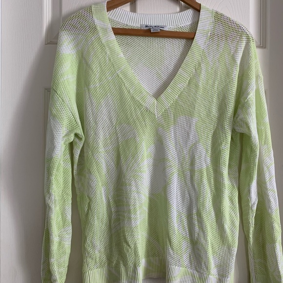 Tommy Bahama Women’s Knit Mesh Top Size S/P - Picture 17 of 17